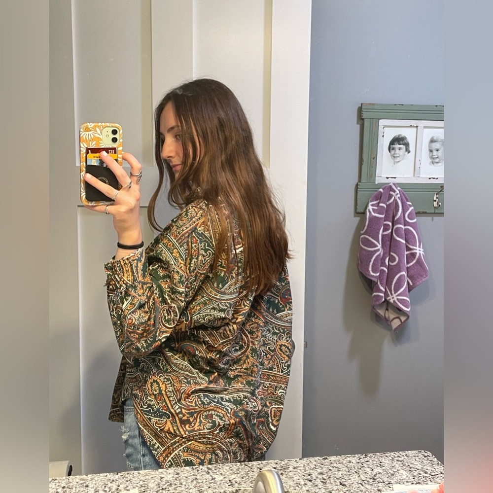 Button down shirt - Picture 3 of 6